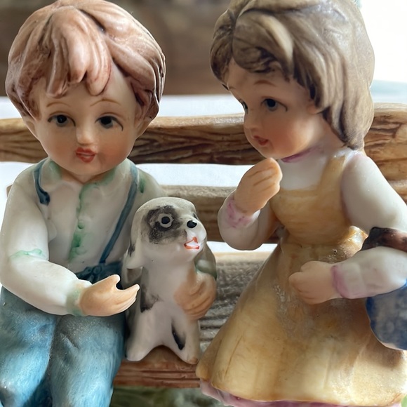 Ceramic Statue - Picture 2 of 6